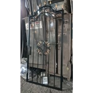 Ворота кованые «Мечта дачника» металлические арочные