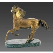 Бронзовая скульптура «Вздыбленный конь»