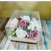 Цветы из мыла в прозрачной коробке (цвет в ассортименте)